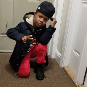 Meet your Posher, Cj